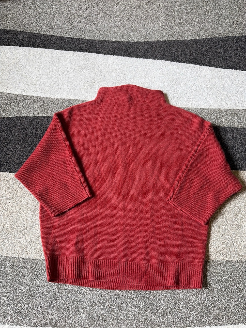 The Reset R Label Maroon Wool/Cashmere Short Sleeve Sweater Size S/M